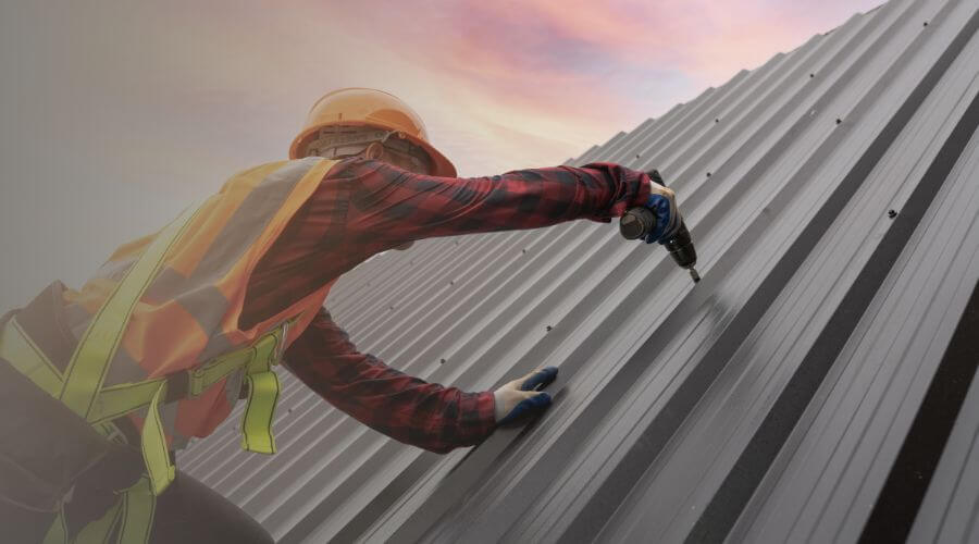 Professional gutter cleaning in Rugby, ND